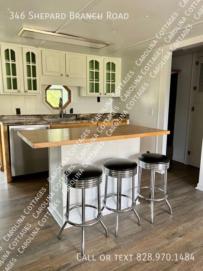 Building Photo - 346 Sheppard Branch Rd