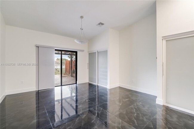 Building Photo - 14805 SW 74th Ln