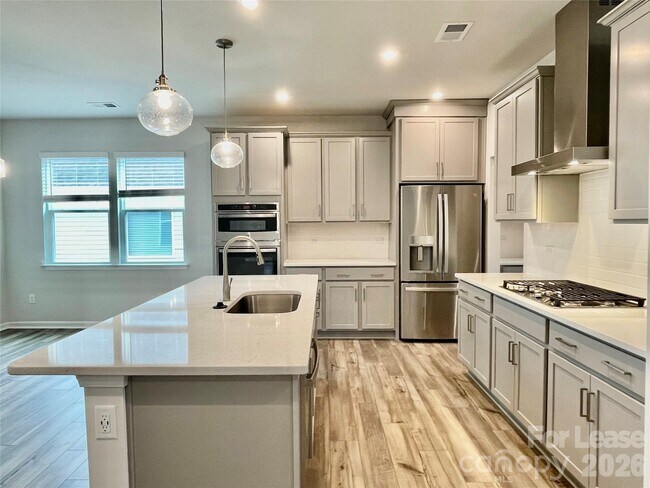 Building Photo - 3174 Laurel Brk Dr
