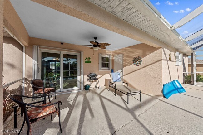 Building Photo - 1709 SW 15th Pl
