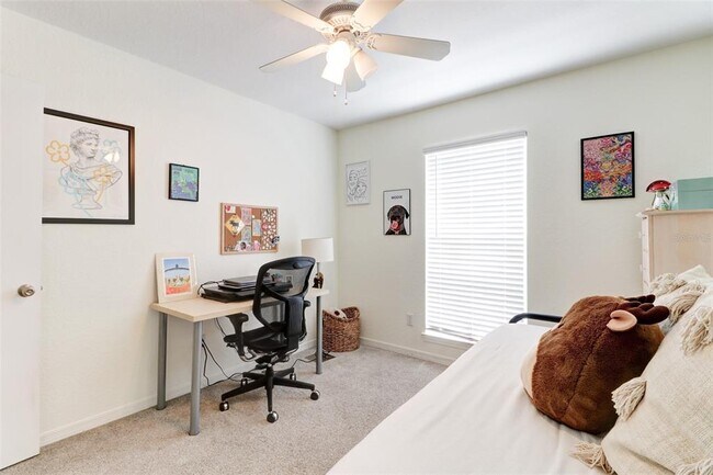 Building Photo - 4004 Foxtail Palm Ct