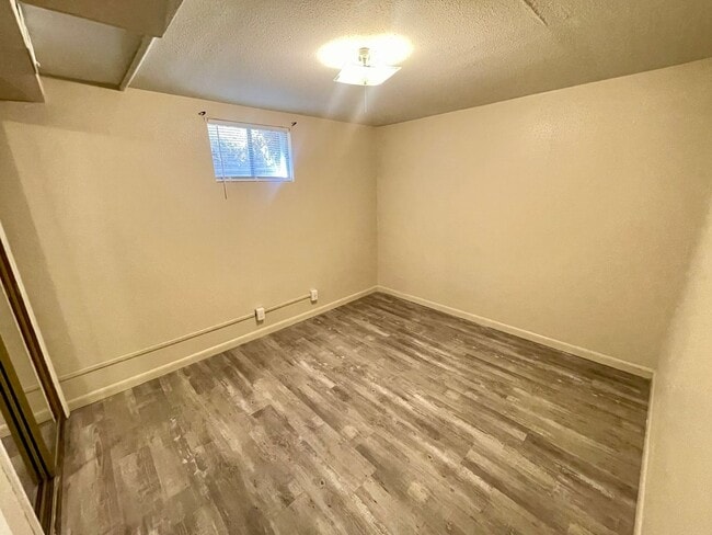 Building Photo - Charming 3 Bed, 2 Bath Home Near CSU & Old Town Fort Collins!