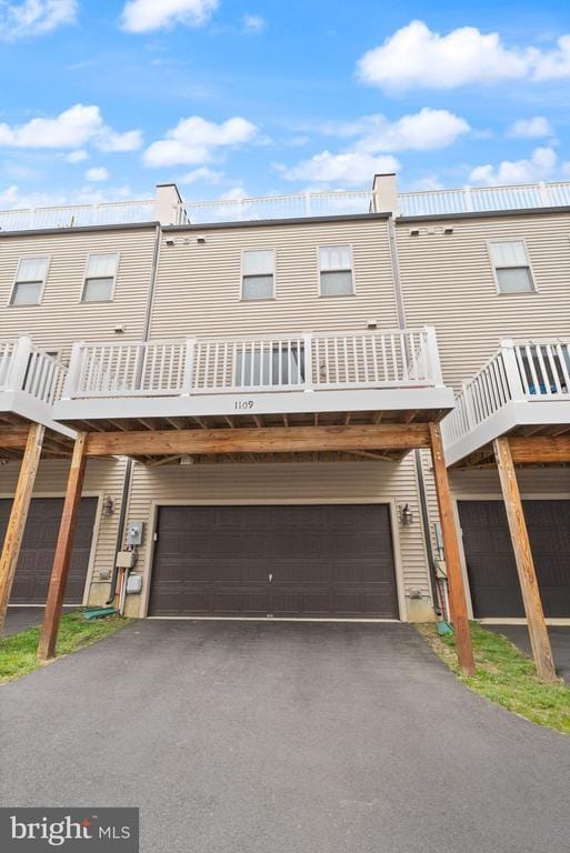 Building Photo - 1109 Madeira Terrace SE