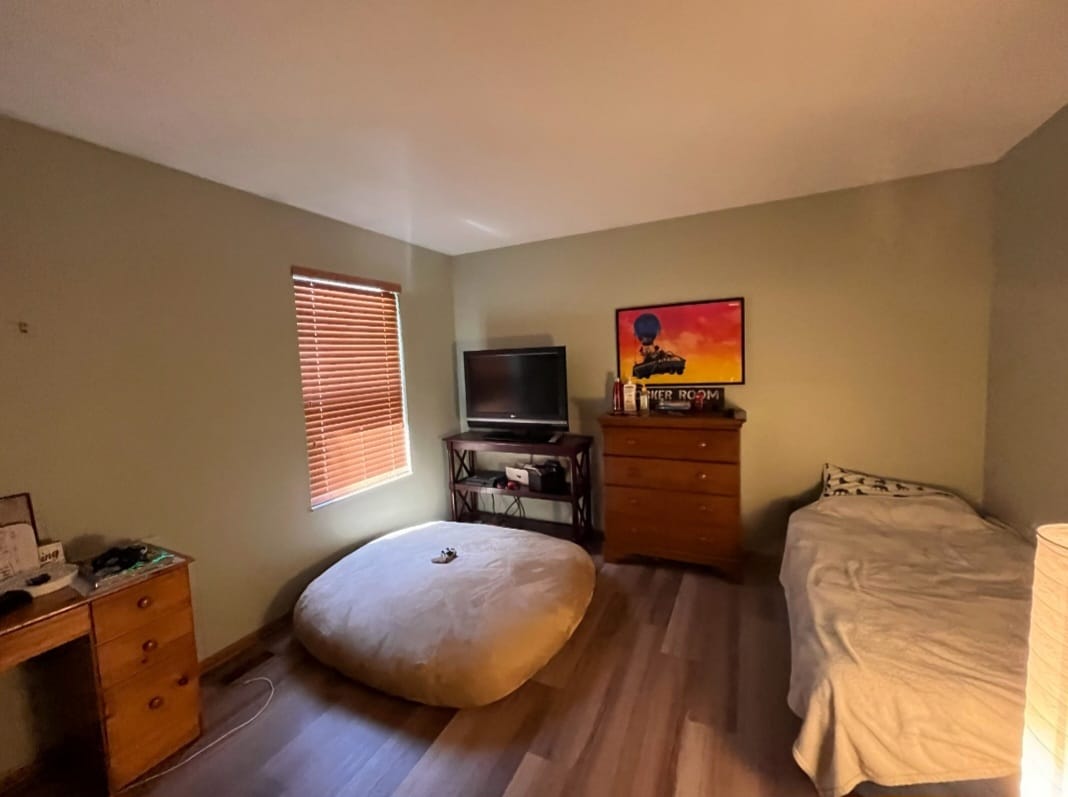 Building Photo - 8167 Newark Ave