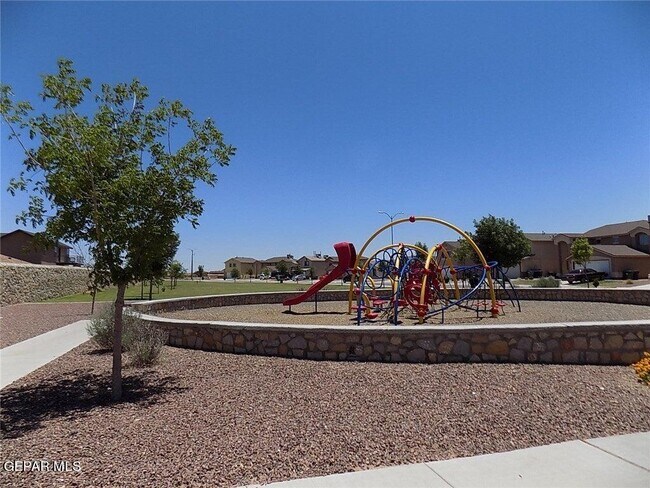 Building Photo - 11624 Windrift Ct