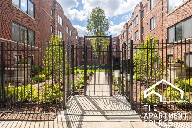 Building Photo - 1341 W Estes Ave