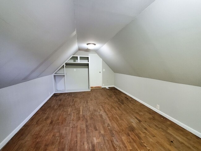 Building Photo - 5BR Home in Belknap Lookout, Walk to Downtown and Medical Mile