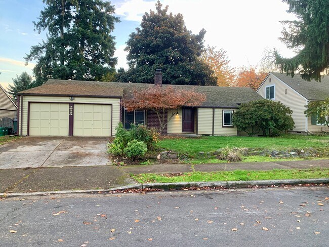 Primary Photo - 20220 SW Imperial St