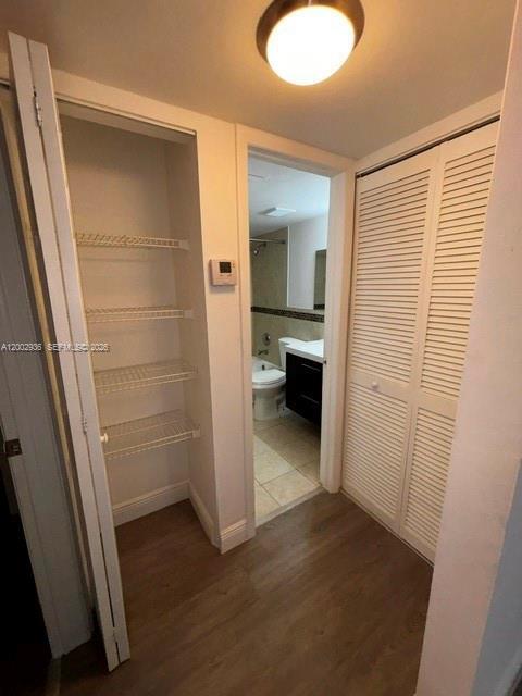 Building Photo - 3410 Foxcroft Rd