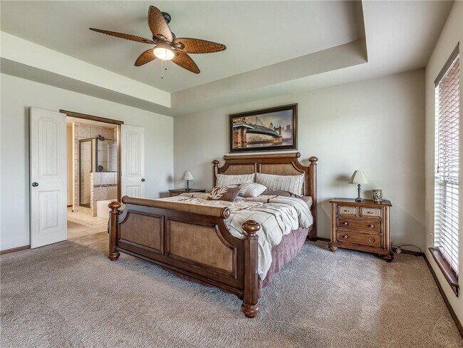 Building Photo - Stunning Yukon Home