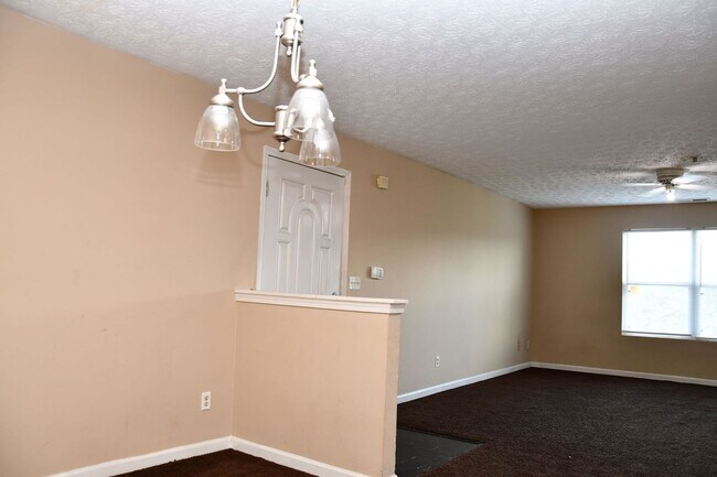 Building Photo - 9301 Waldrop Pl