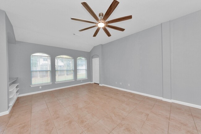 Building Photo - 1819 Misty Falls Ln