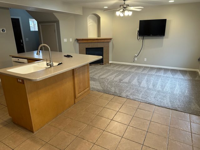 Building Photo - 136 Arlington Way