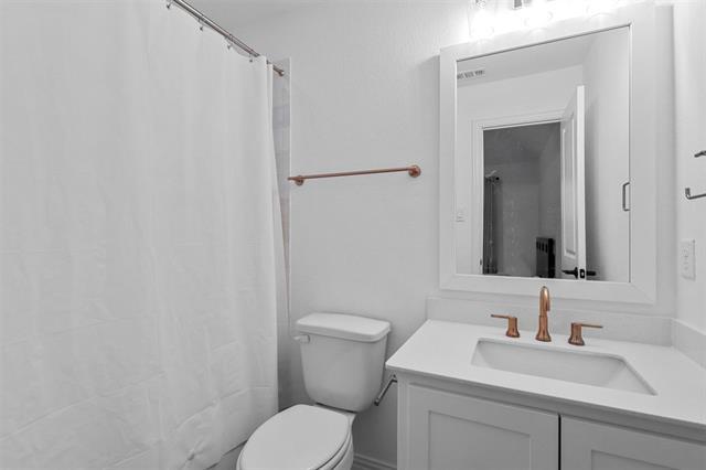 Building Photo - 2241 Red Cedar Trl