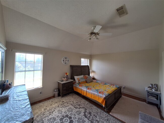 Building Photo - 20323 Concord Hill Dr