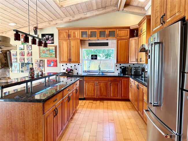 Building Photo - 960 Bayberry Point Dr