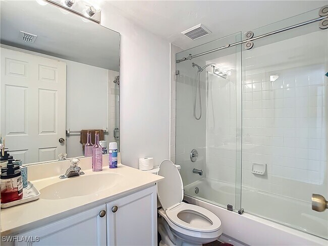 Building Photo - 28221 Pine Haven Way