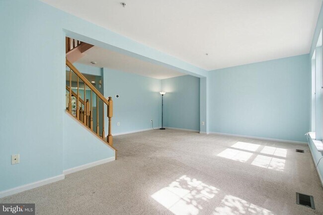 Building Photo - 4603 Weston Pl