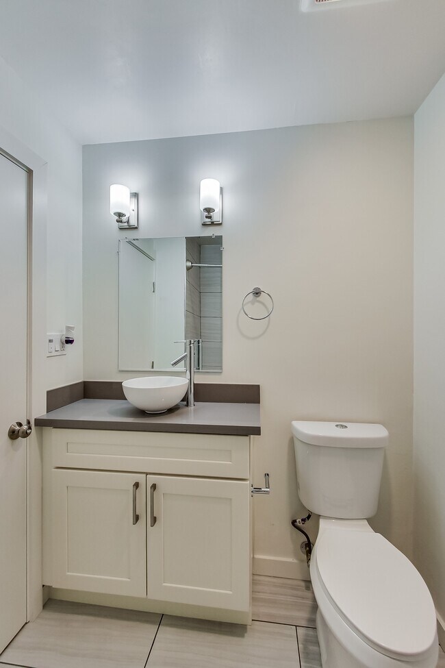 Floorplan - 245 Lee Street