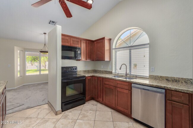 Building Photo - 12024 S 46th St.