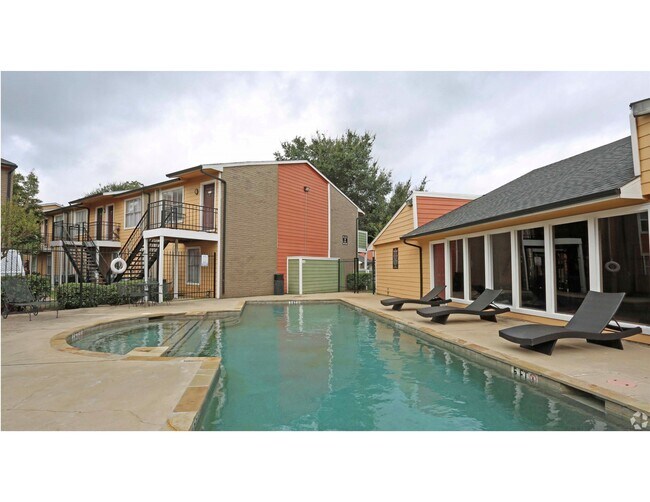 Building Photo - 2431 Cypress Creek Pkwy