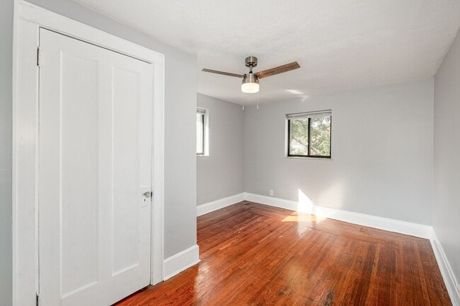 Building Photo - 2128 Crane Ave