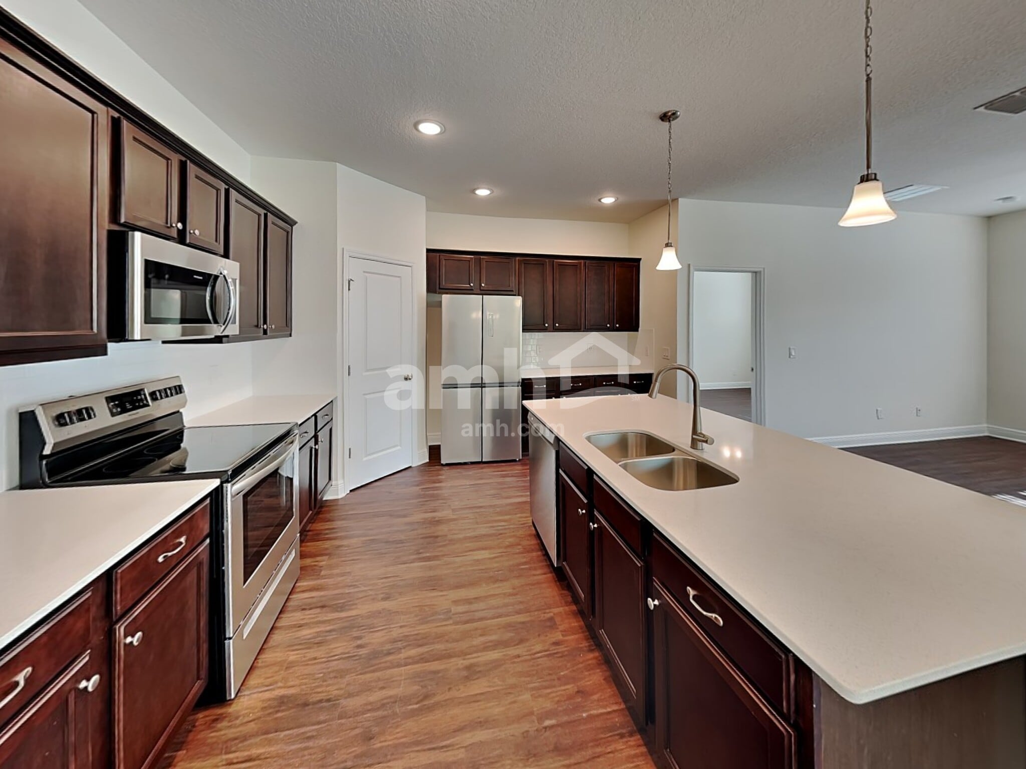 Building Photo - 2856 Ponds Trl