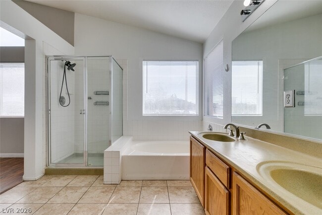 Building Photo - 7809 Calico Flower Ave