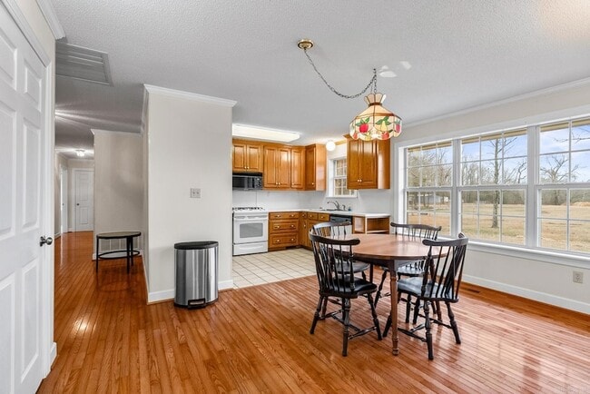 Building Photo - 12313 Jacksonville-Cato Rd