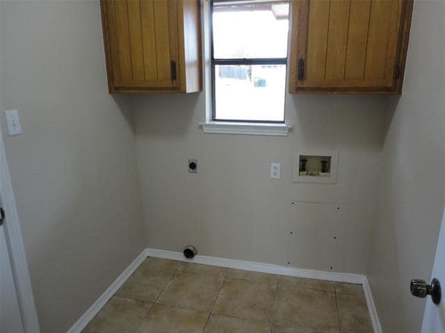 Building Photo - 7517 Cimarron Dr