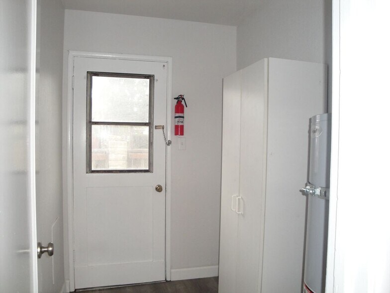 Building Photo - 187 Old Bernal Ave