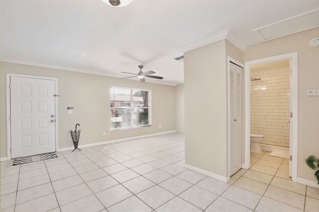 Building Photo - Beautifully Remodeled 1 bed 1 bath Villa n...