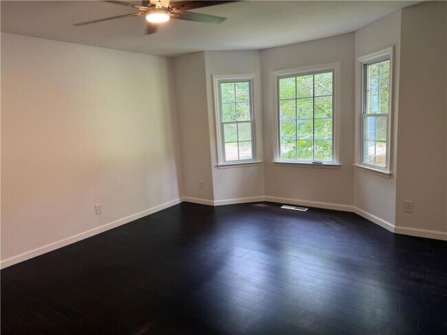 Building Photo - 3019 Chelsea Ln