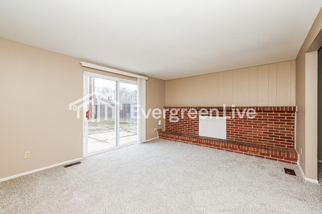 Building Photo - 4418 Procuniar Dr