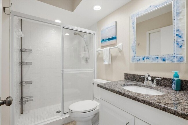 Building Photo - 900 Harbour House Dr