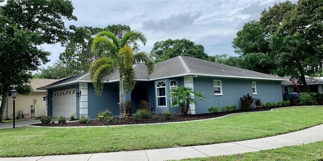 Primary Photo - 4645 Breezy Pines Blvd