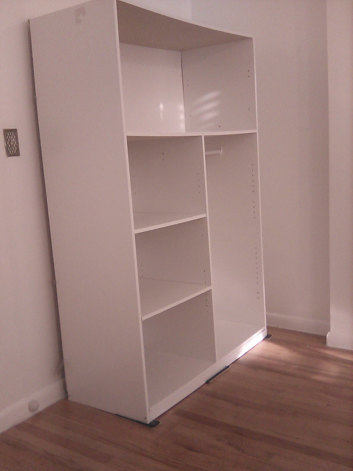 Storage - 322 E 120th St