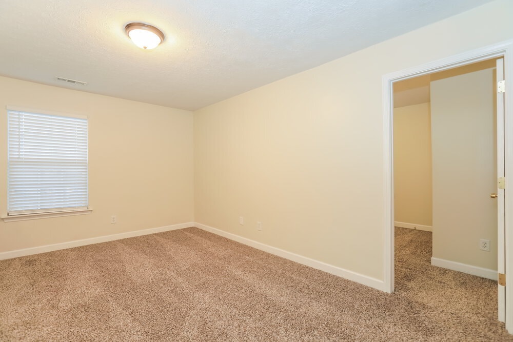 Building Photo - 124 Baker Springs Ln