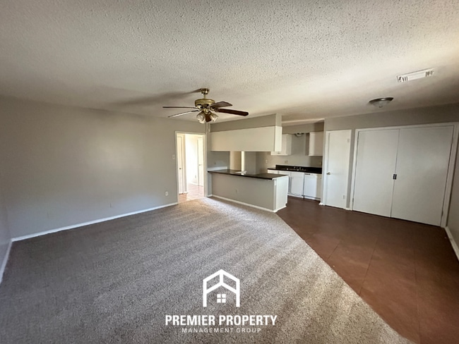 Building Photo - Charming 3BR Memphis Home with Garage, Open Kitchen & Fenced Backyard