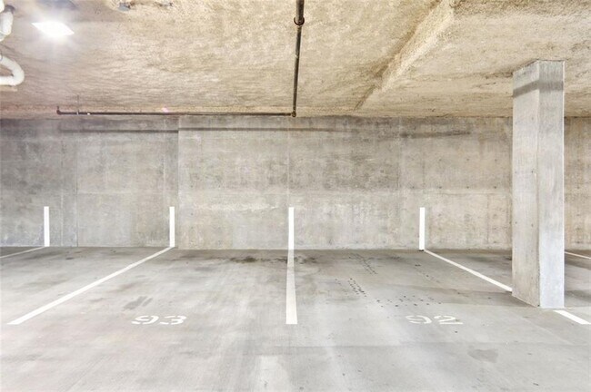 Building Photo - 625 Piedmont Ave NE