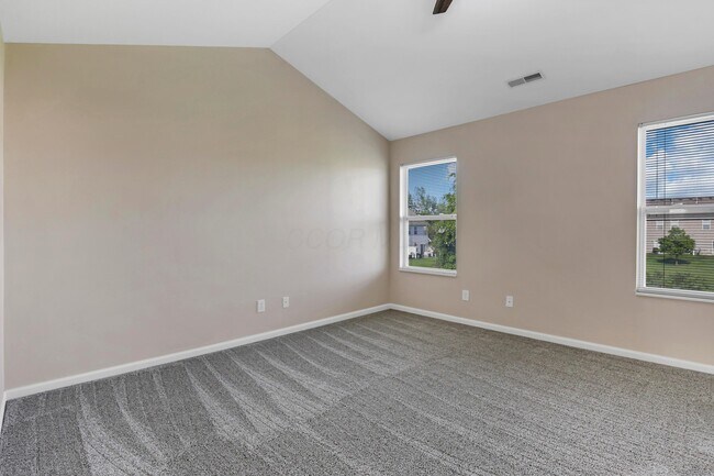 Building Photo - 419 Fuller's Cir