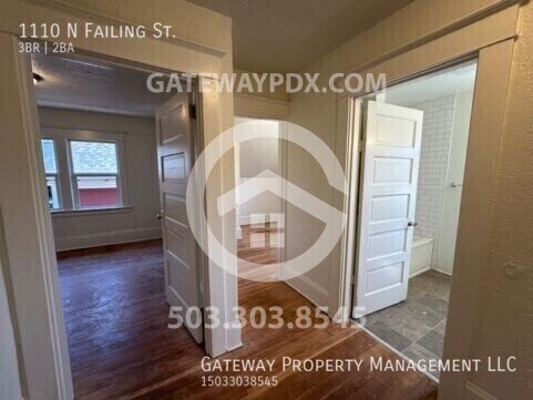Building Photo - 1110 N Failing St