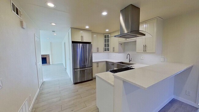 Building Photo - 25621 Califia Dr