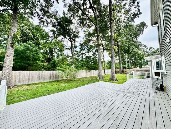 Building Photo - Ready NOW! A Spacious Home in Beautiful Pi...