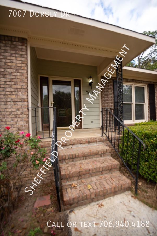 Building Photo - 7007 Dorsey Dr
