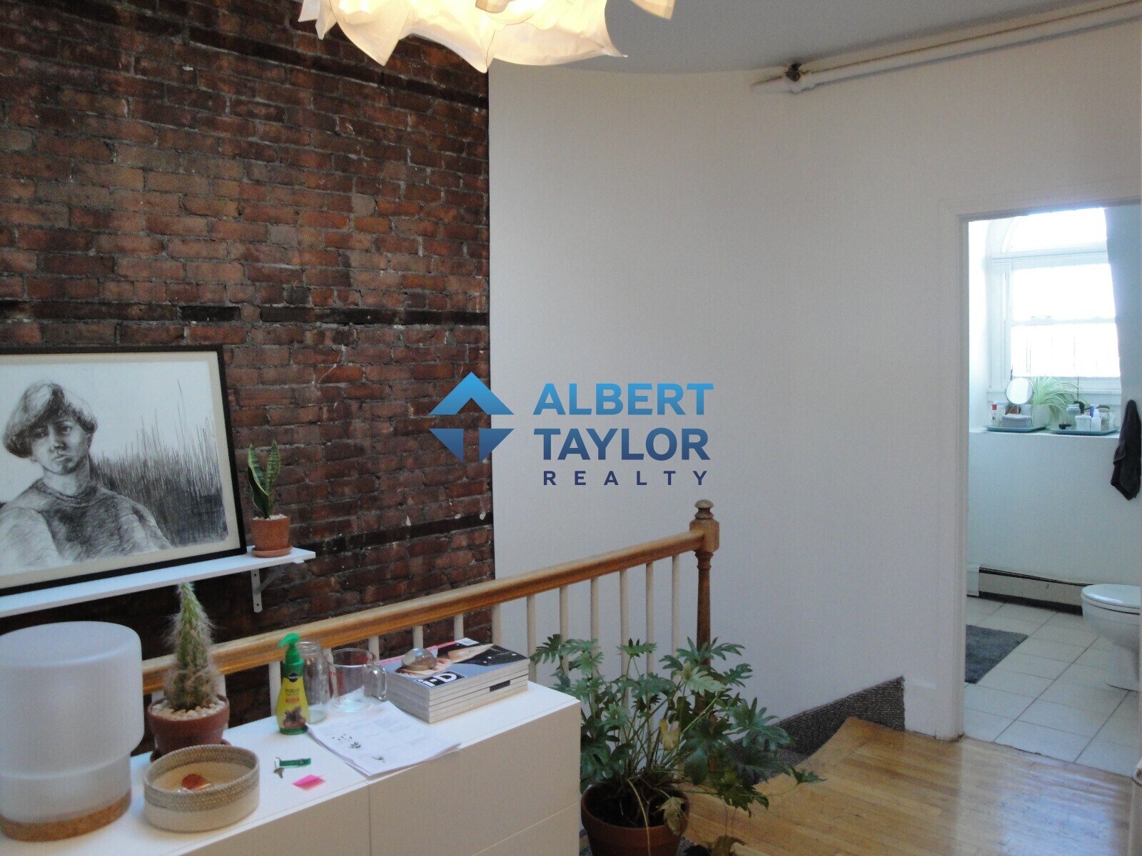 Building Photo - 176 Northampton St