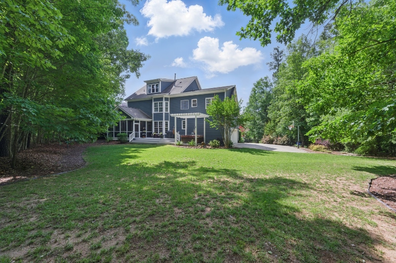 Building Photo - 10 Brown Bear