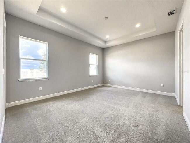 Building Photo - 13181 McMillan Dr