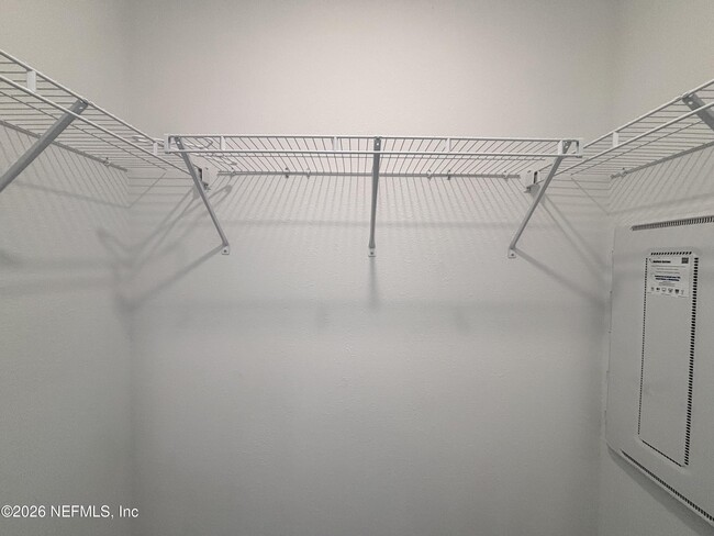 Building Photo - 694 Holly Lks Dr