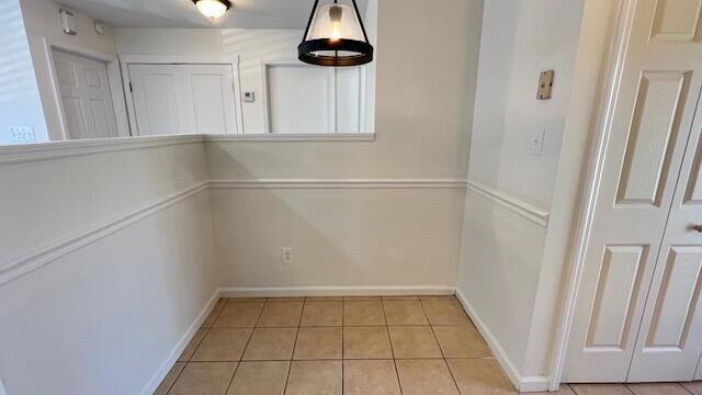 Building Photo - 147 Eastview Ave